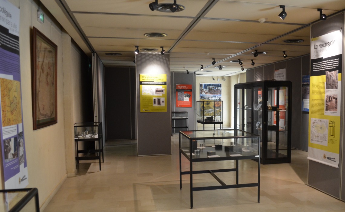 La collégiale Saint-Martin de Brive : vue de l'exposition.